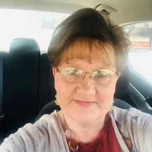 Meet your Posher, Ann